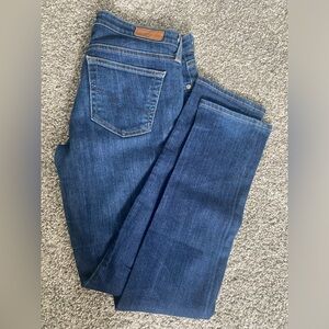 AG Jeans The Stilt Cigarette Size 27